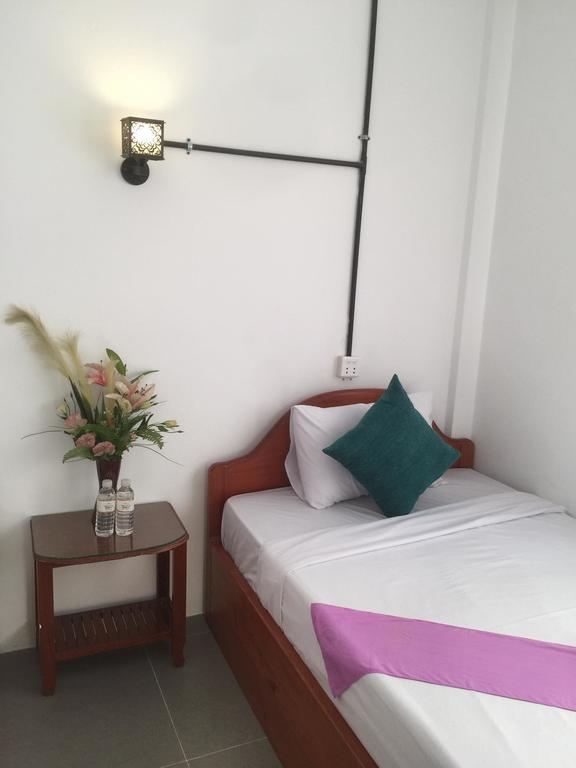 Route 66 Music Restaurant & Hostel Siem Reap Exterior photo