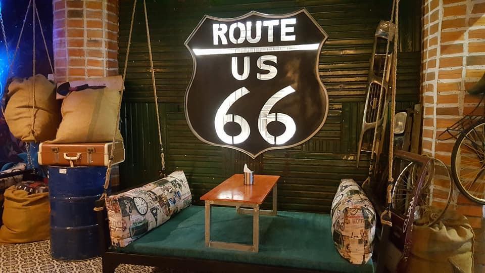 Route 66 Music Restaurant & Hostel Siem Reap Exterior photo